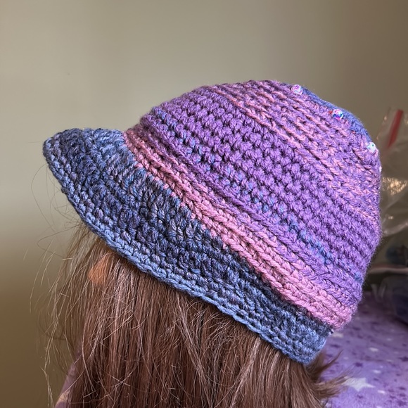 Crochet flower newsboy medium soft acrylic mandala yarn new delicate - Picture 5 of 6